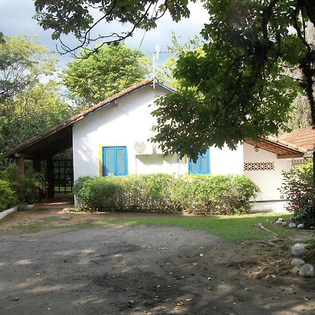 Hotel Pousada Ype Amarelo Itatiaia  Exterior foto